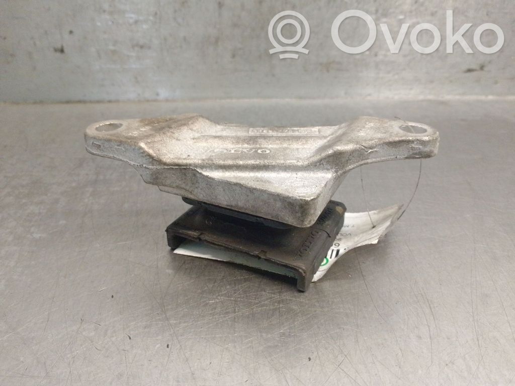 Engine mount bracket   31681178,31681178