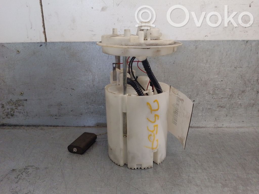 Opel Corsa D Pompa carburante immersa 