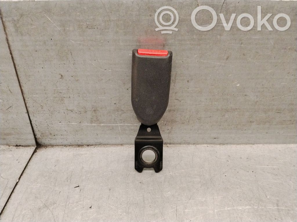 Suzuki Alto Hebilla del cinturón delantero 