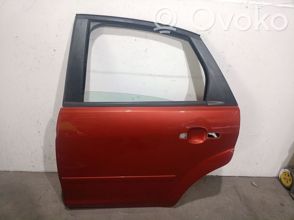 Ford Focus Galinės durys 