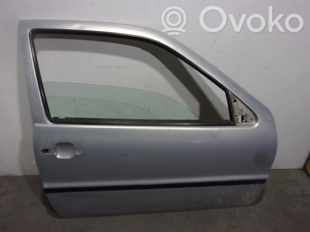 Volkswagen Polo III 6N 6N2 6NF Portiera anteriore 