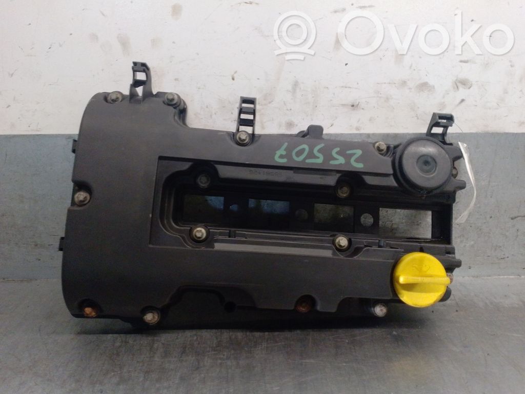Opel Corsa D Copertura per bilanciere albero a camme 