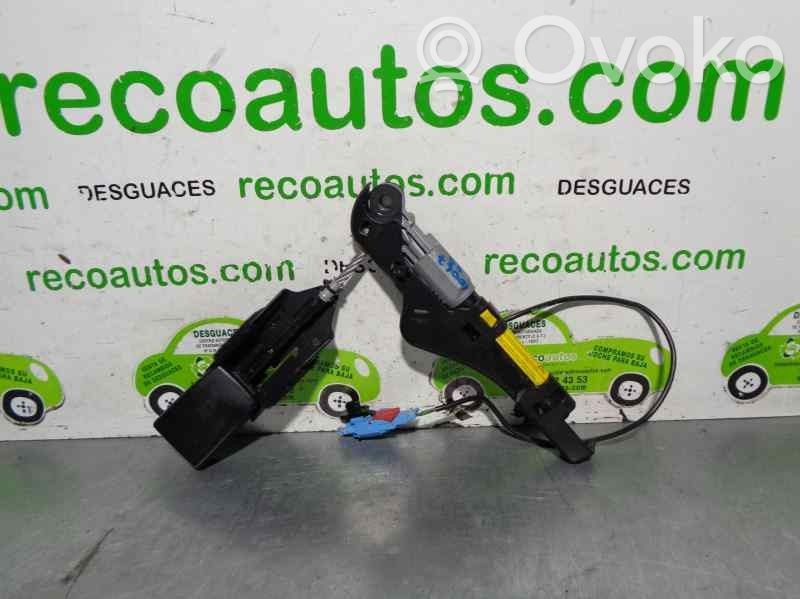 Hebilla del cinturón delantero   9639873877