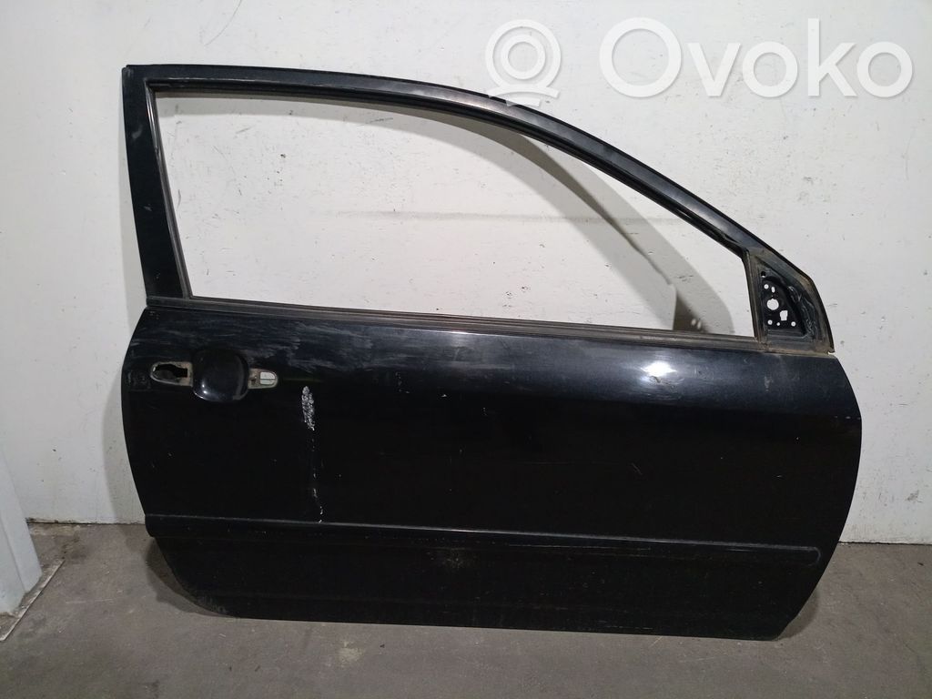 Toyota Corolla E110 Durvis 