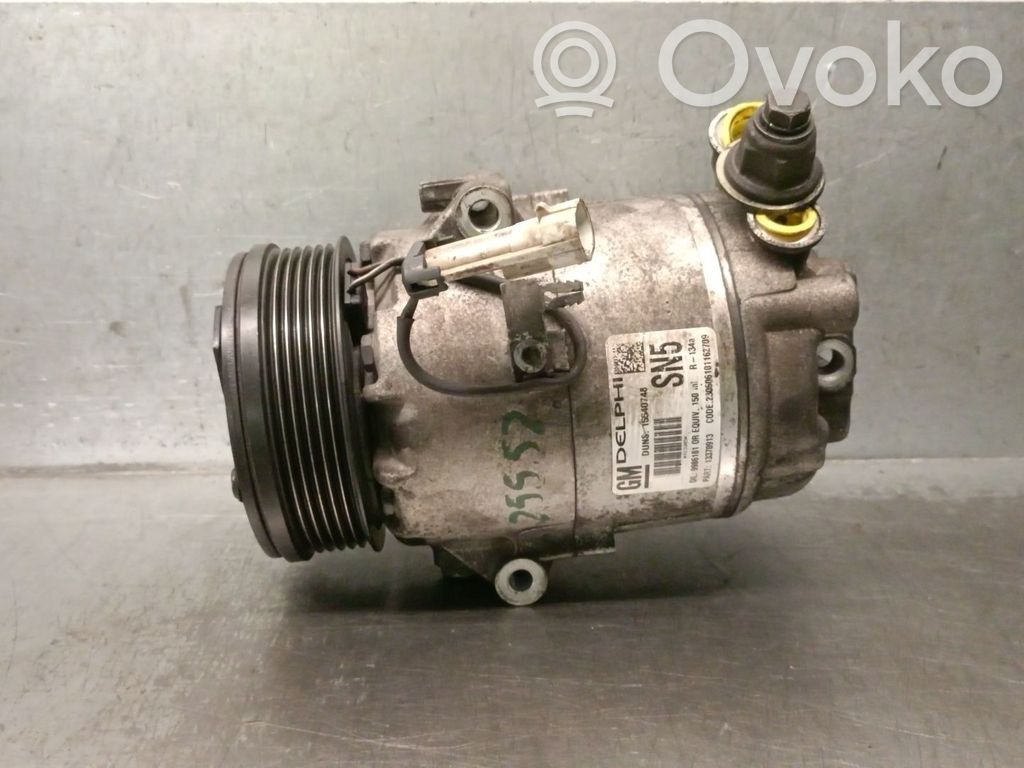 Opel Zafira B Compressore aria condizionata (A/C) (pompa) 