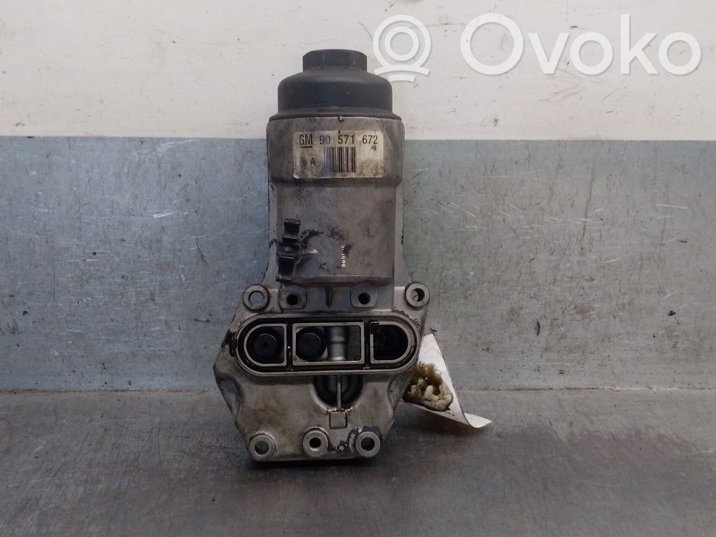 Opel Zafira A Supporto di montaggio del filtro dell’olio 
