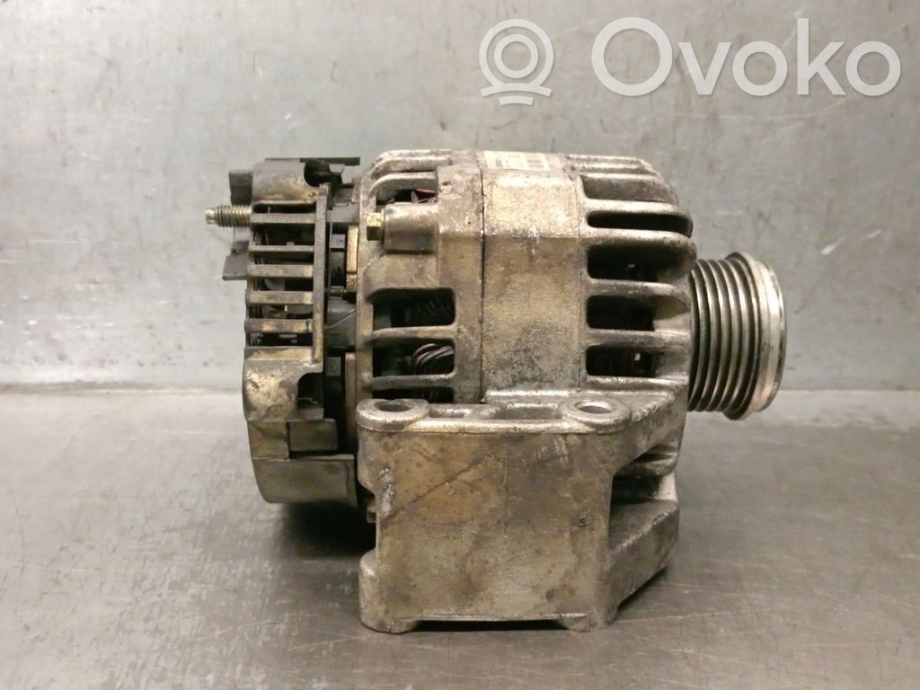 Opel Corsa D Generatore/alternatore 