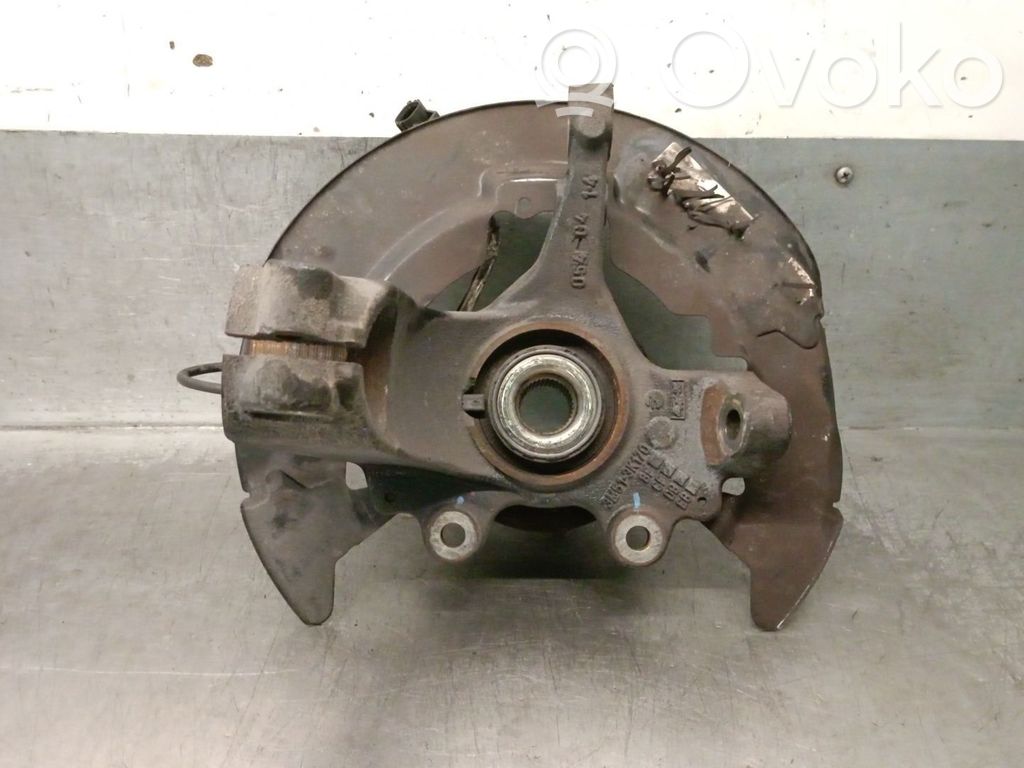 Volvo V50 Achsschenkel vorne 
