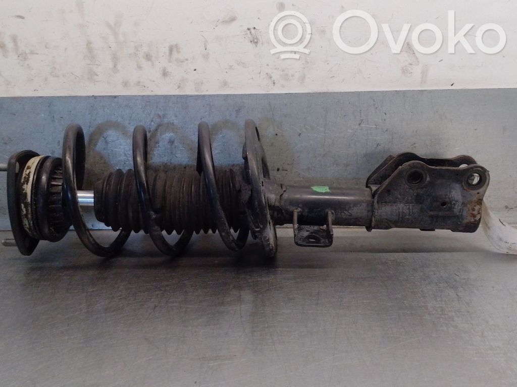 Mazda 3 III Amortyzator osi przedniej ze sprężyną 