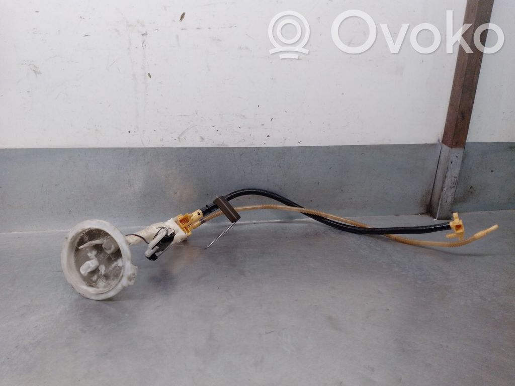 Volkswagen Tiguan Bomba interna de combustible 