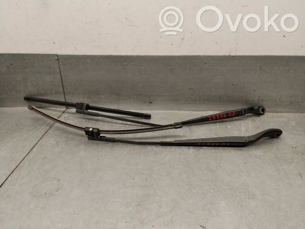 Wischerarm vorne   BP4L67321C,BP4L67321C