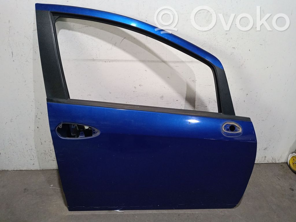 Fiat Grande Punto Drzwi przednie 