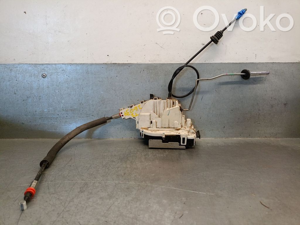 Fiat Freemont Încuietoare ușă spate 