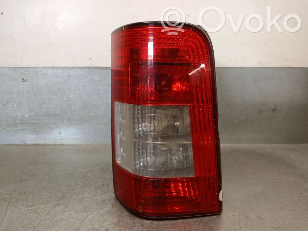 Peugeot Partner Lampă spate în caroserie 