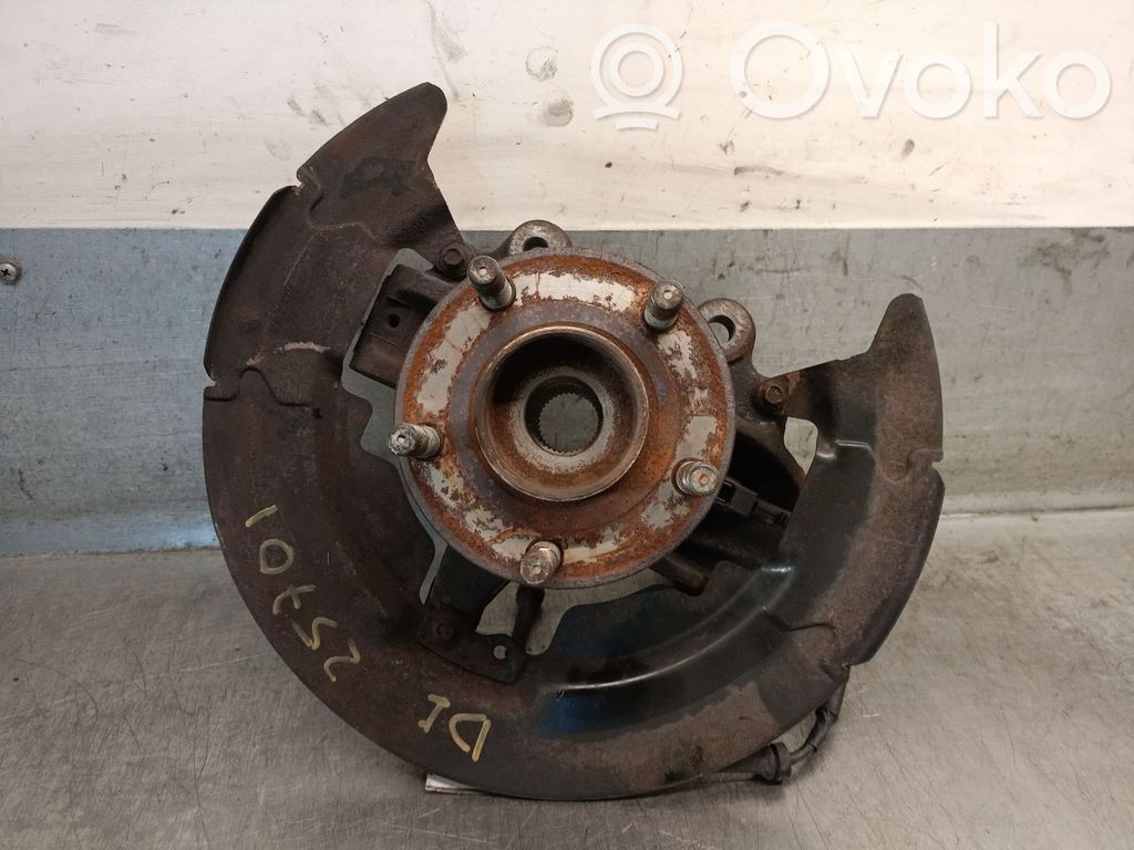Volvo C30 Fusée d'essieu de moyeu de la roue avant