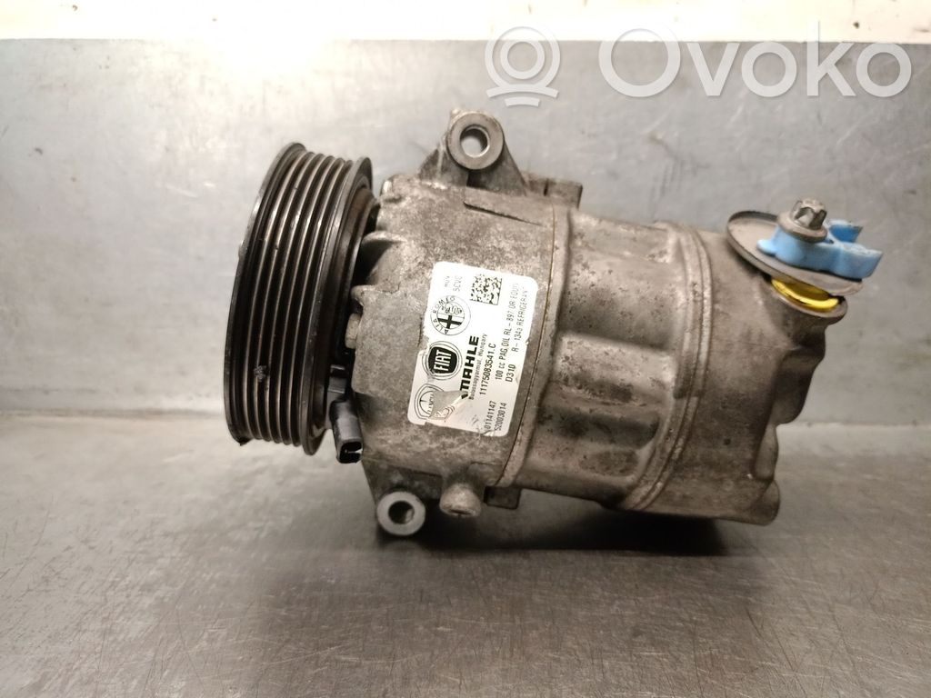 Fiat 500L Compresor (pompă) aer condiționat (A/C)
