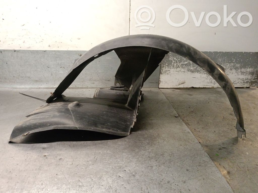 Renault Clio II Rivestimento paraspruzzi passaruota anteriore 