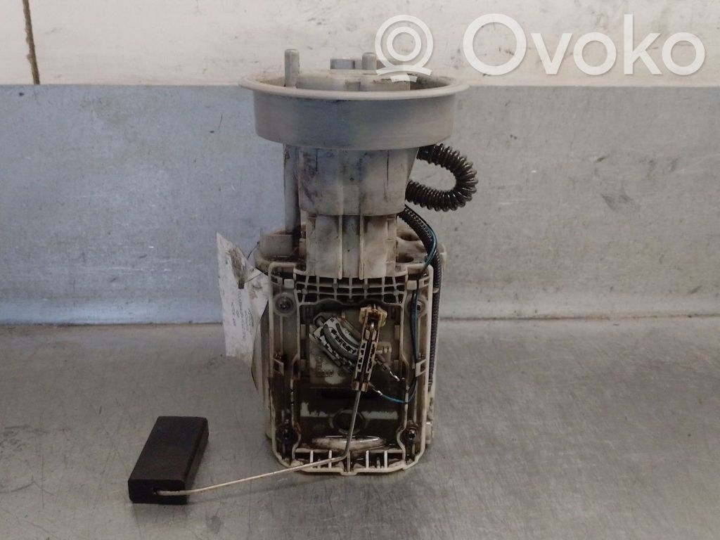 Volkswagen Polo III 6N 6N2 6NF Bomba interna de combustible