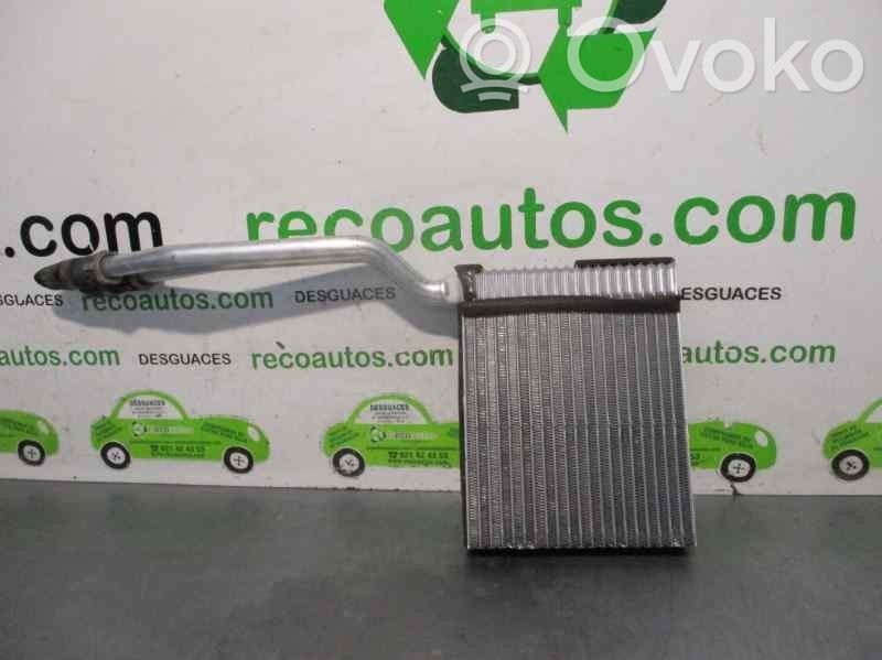Radiator răcire A/C (condensor)   VP3M5H18476AE