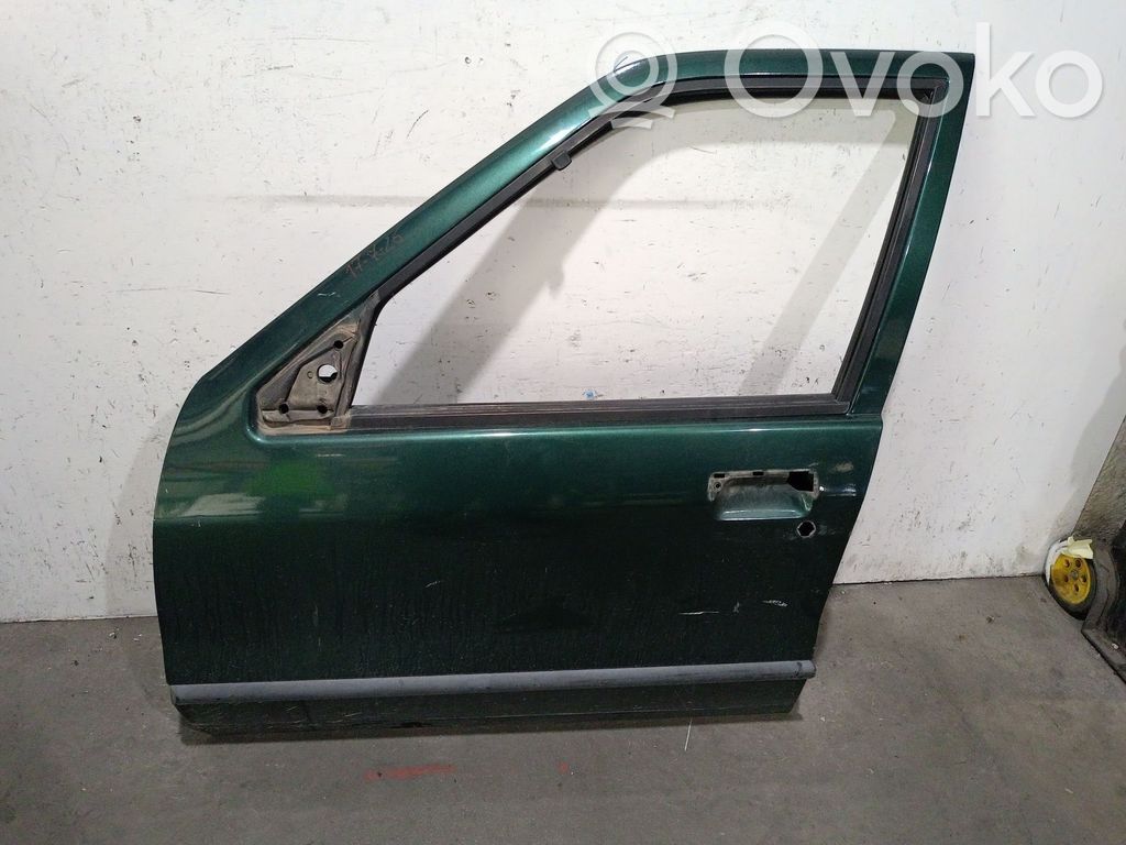 Renault 19 Drzwi przednie 