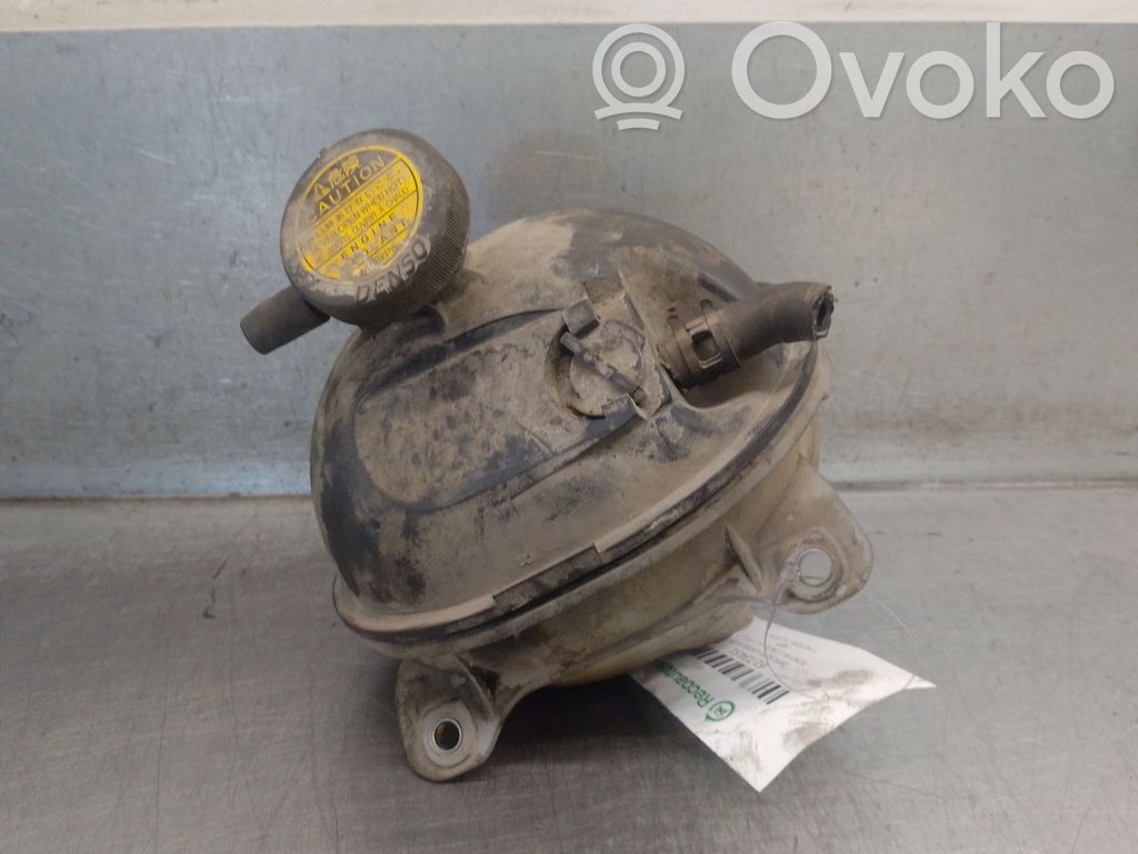 Toyota Corolla E120 E130 Zbiornik wyrównawczy paliwa 