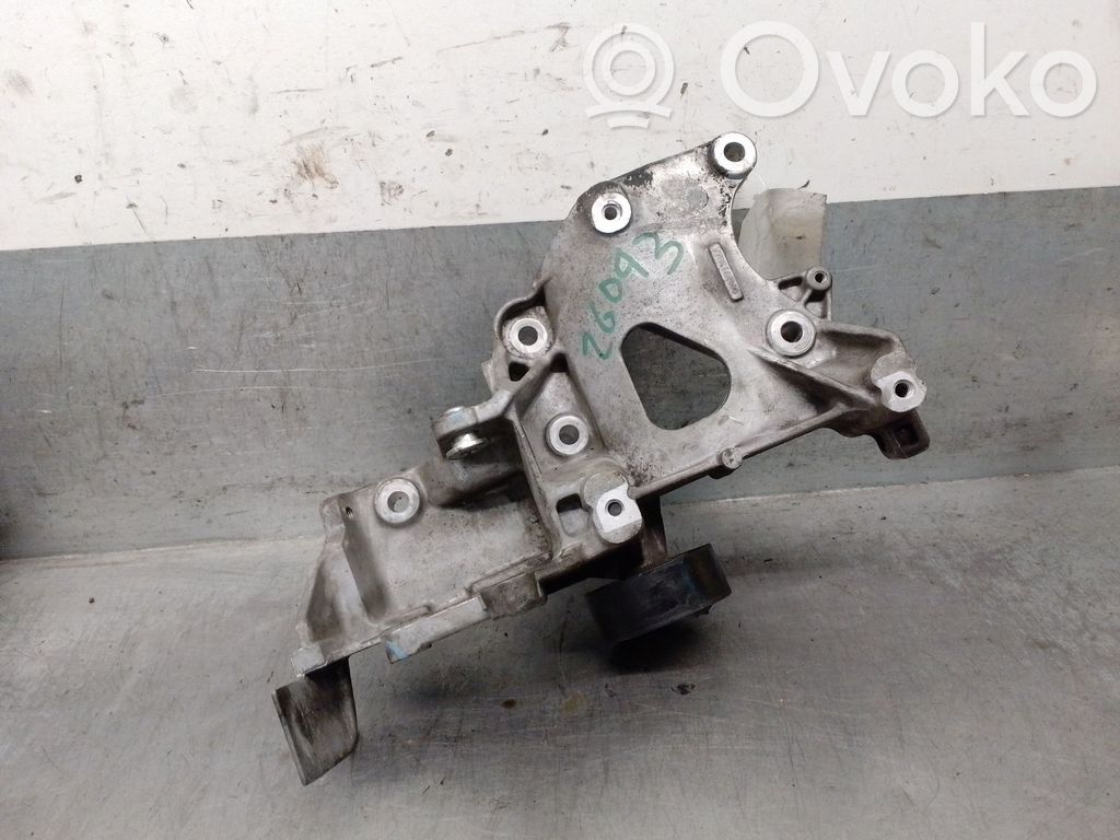 Fiat Freemont Mocowanie alternatora 