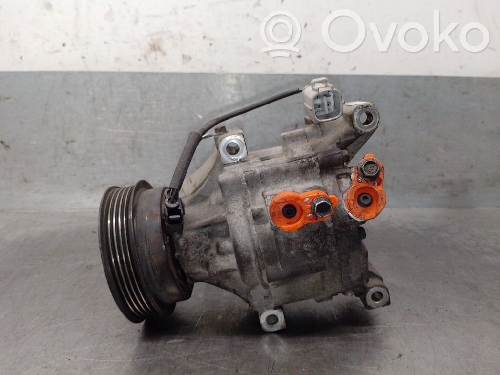 Toyota Corolla E120 E130 Ilmastointilaitteen kompressorin pumppu (A/C)