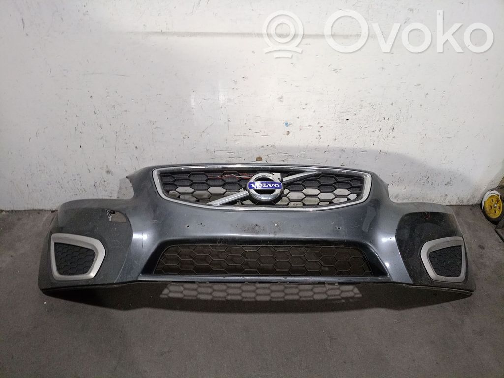Volvo C30 Parachoques delantero 