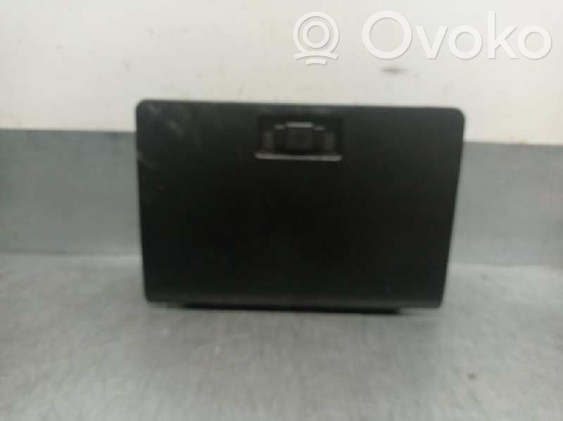 Vano portaoggetti   MB244412A
