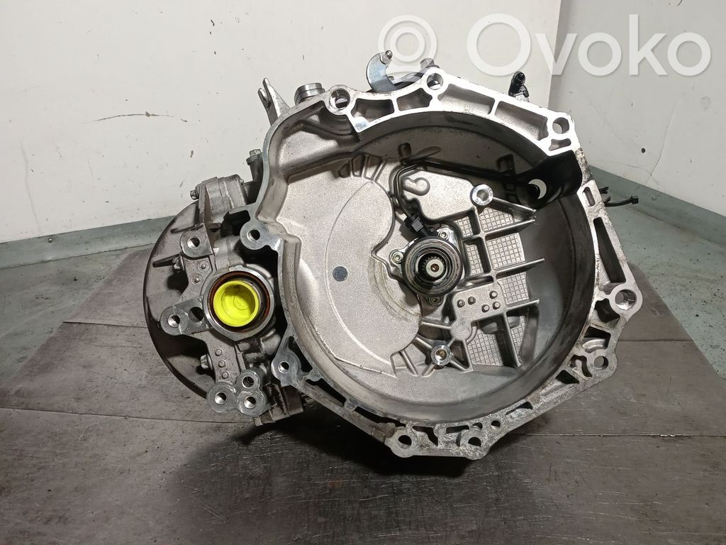Opel Astra K Manualna 5-biegowa skrzynia biegów 