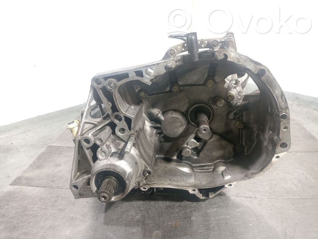 Renault 19 Boîte de vitesses manuelle à 5 vitesses