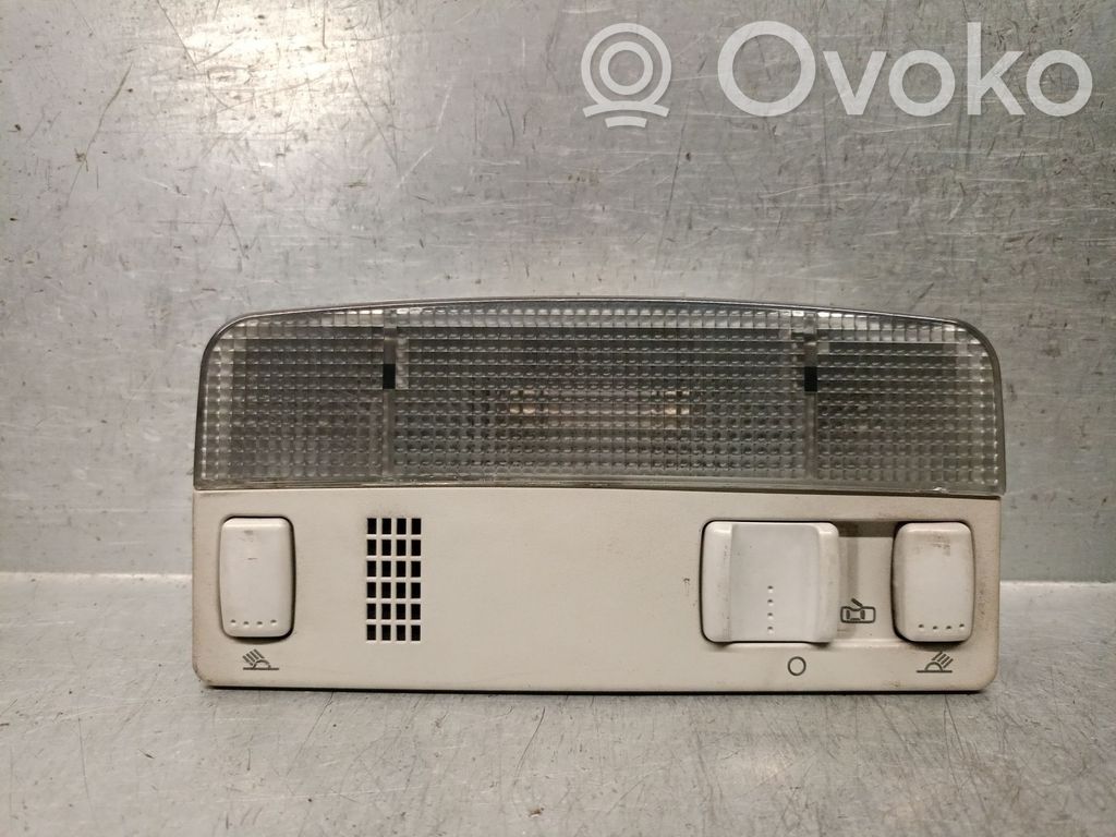 Audi A4 S4 B6 8E 8H Другой фонарь салона