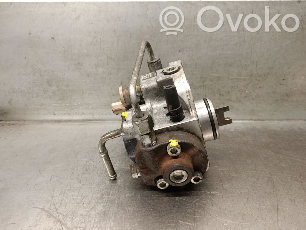 Toyota Auris 150 Polttoaineen ruiskutuksen suurpainepumppu 