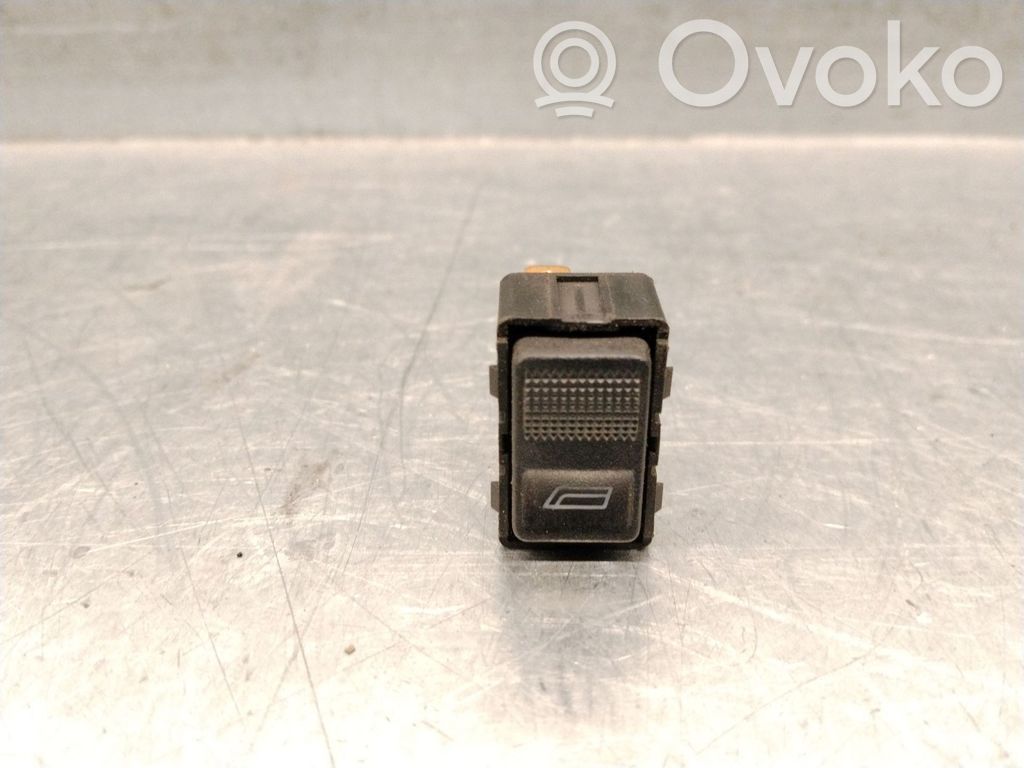 Audi A6 S6 C4 4A Przyciski szyb