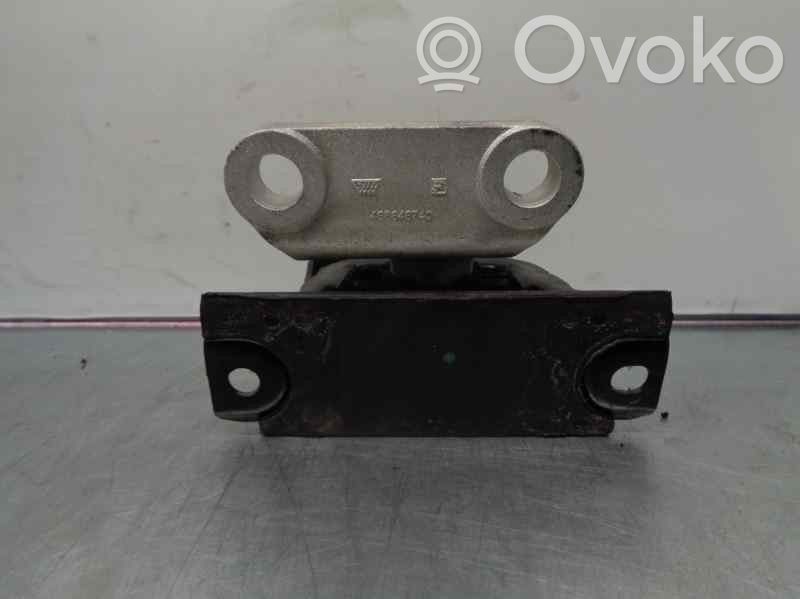 Opel Corsa E Supporto della scatola del cambio