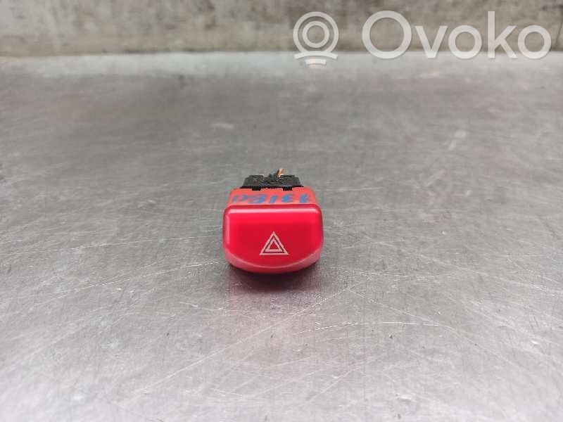 Nissan Micra C+C Botón interruptor de luz de peligro 