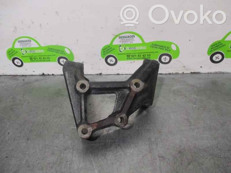 Rover 600 Support de générateur / alternateur 