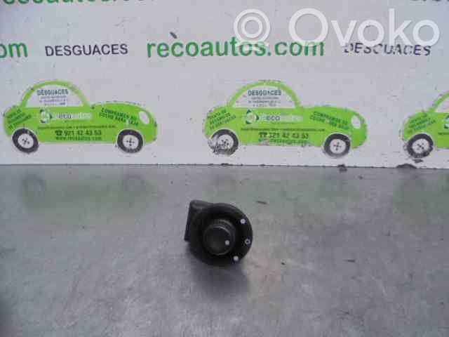 Nissan Kubistar Interruptor del espejo lateral 