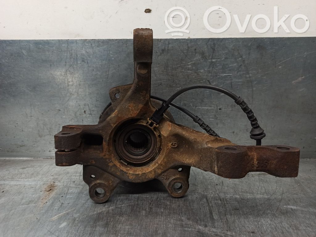 Renault Modus Achsschenkel vorne
