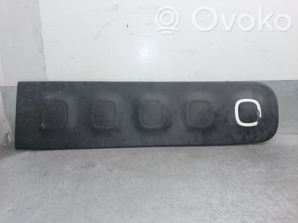 Citroen C3 Pluriel Garniture inférieure 