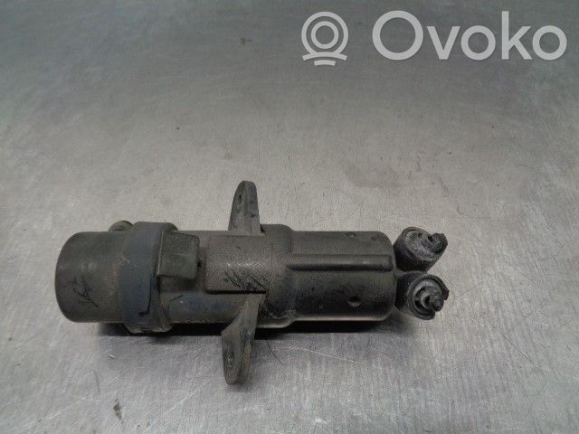 BMW 7 E65 E66 Ugello a spruzzo lavavetri per faro 