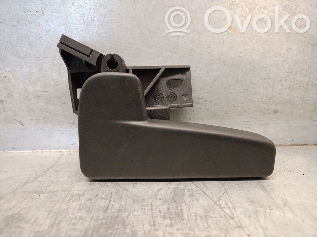 Volkswagen Golf SportWagen Tie down hook / loop 
