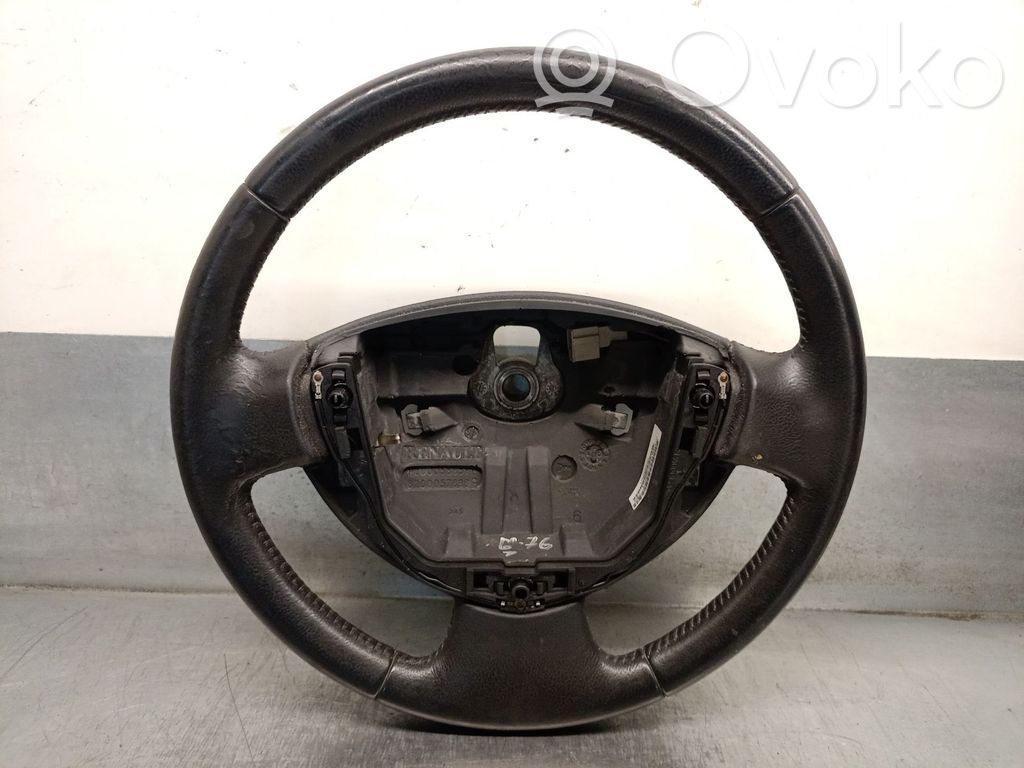 Renault Clio II Lenkrad