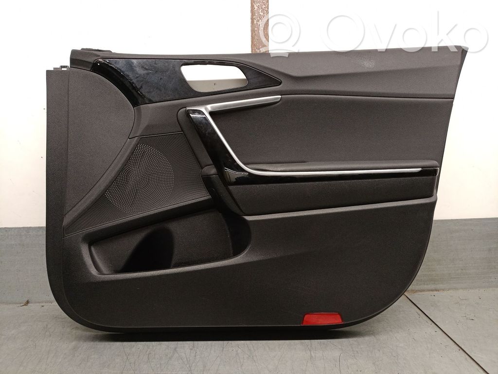 KIA Ceed Verkleidung Tür vorne 