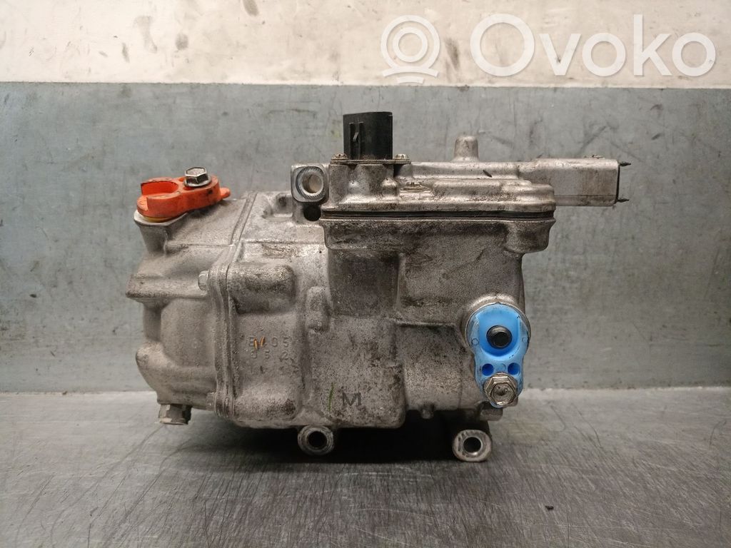 Toyota Yaris Air conditioning (A/C) compressor (pump)