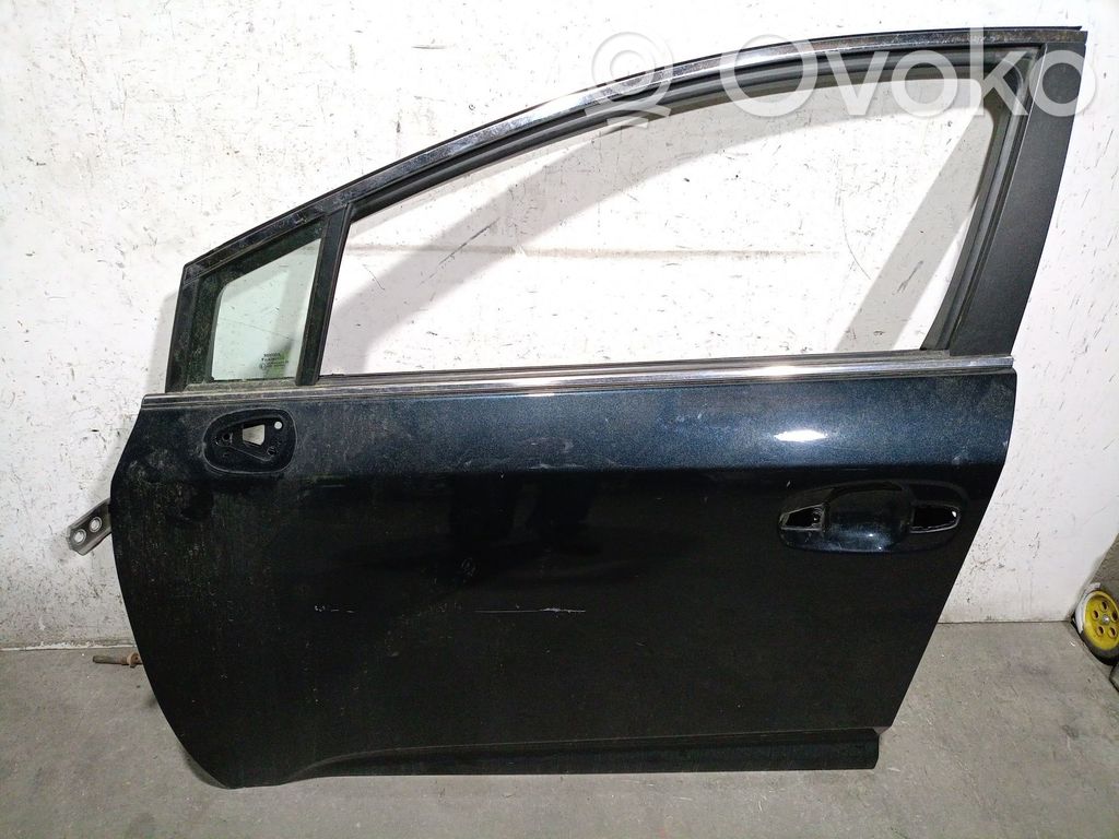 Toyota Avensis T270 Puerta delantera 