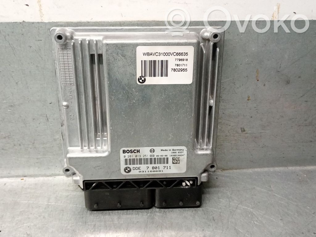 BMW 3 E90 E91 Variklio valdymo blokas