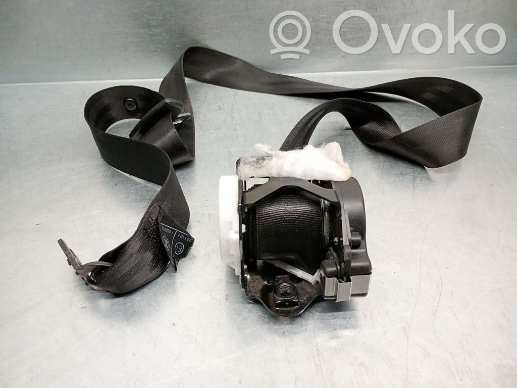 Audi A6 C7 Cinturón trasero 