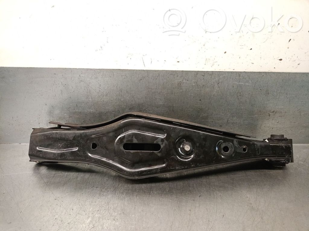 KIA Sportage Querlenker hinten