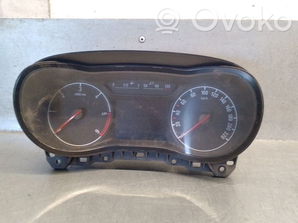 Opel Corsa E Velocímetro (tablero de instrumentos)